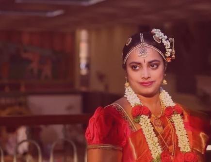 makeup artists in New Delhi, makeup artist New Delhi, bridal makeup artists near me, best makeup artist in New Delhi, makeover artist, engagement bridal look