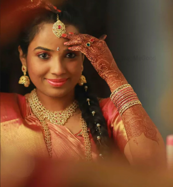 makeup artists in New Delhi,makeup artist New Delhi,bridal makeup artists near me